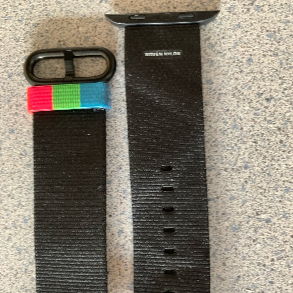 Apple watch "Close Your Rings" 42mm Nylon band